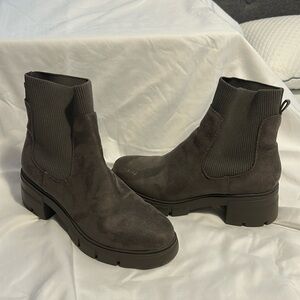 Women's Chunky Ankle Boots 1in Heel, Gray